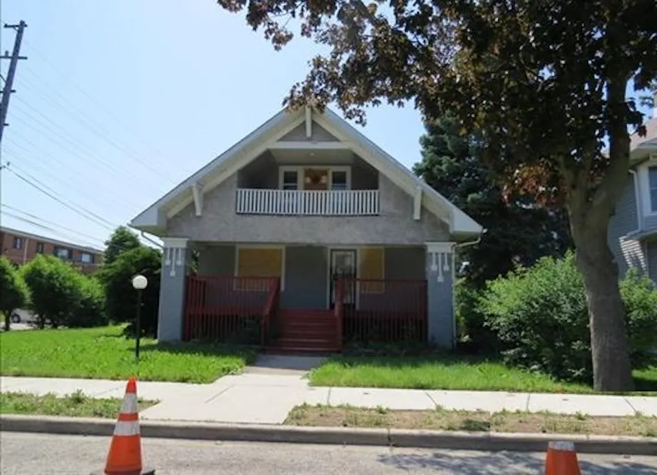 36 S 17th Ave Maywood, IL 60153, Cook County