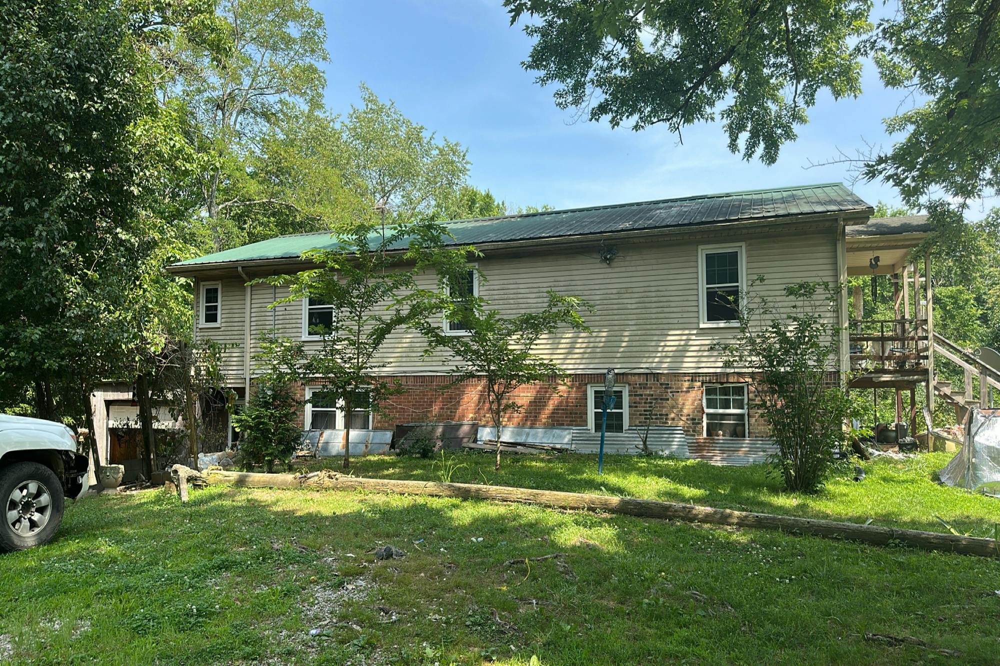 Southpoint Ridge Rd, Hampshire, TN 38461