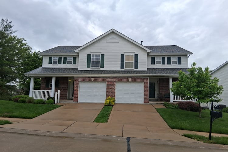 10406 Tiffany Village Court St Louis, MO 63123, Saint Louis County
