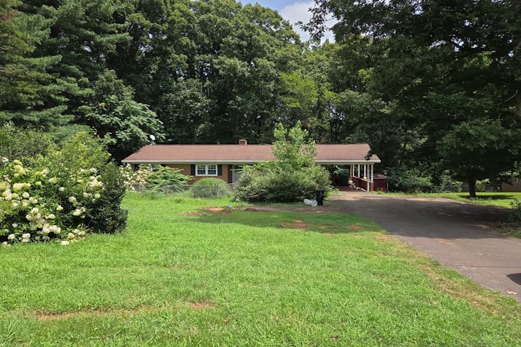 530 N Main Street King, NC 27021, Stokes County