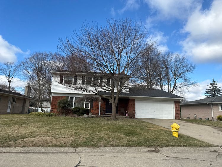 37701 Via Rosalie St Clinton Township, MI 48036, Macomb County