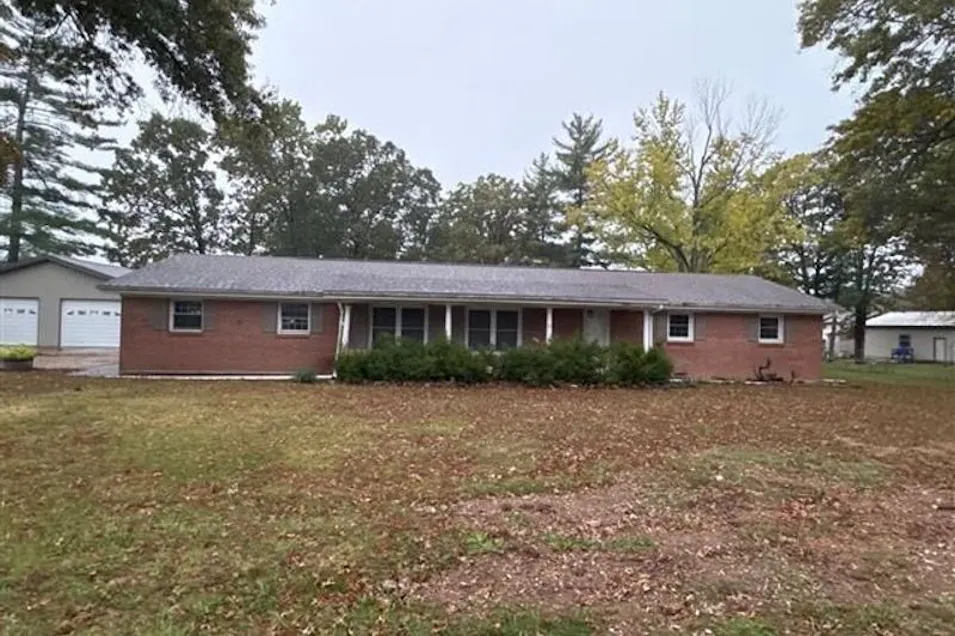 51 Saint Joseph St Viburnum, MO 65566, Iron County