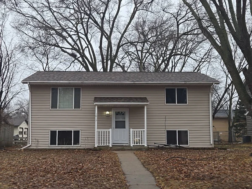 1013 13th Avenue Southeast