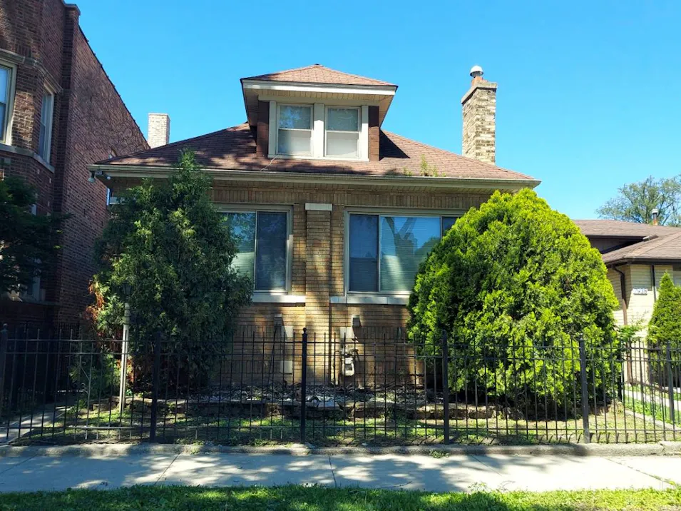 7942 S Chappel Ave Chicago, IL 60617, Cook County