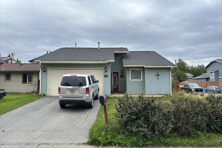 5361 Larkspur Street Anchorage, AK 99507, Anchorage County