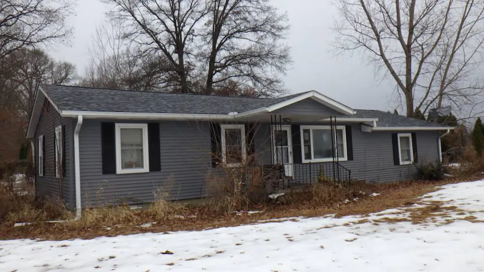 5741 W S 700 Winamac, IN 46996, Pulaski County