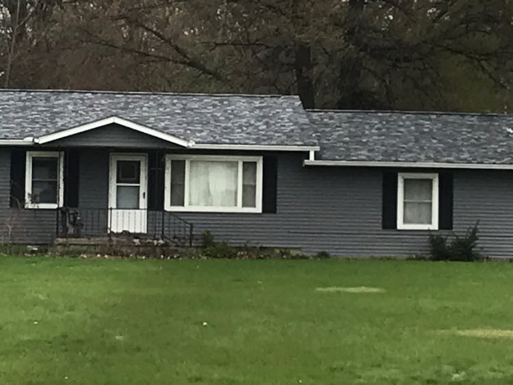 5741 S 700 W Winamac, IN 46996-8486, Pulaski County