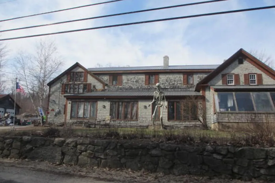 101 Champion Hill Road Effingham, NH 03882, Carroll County