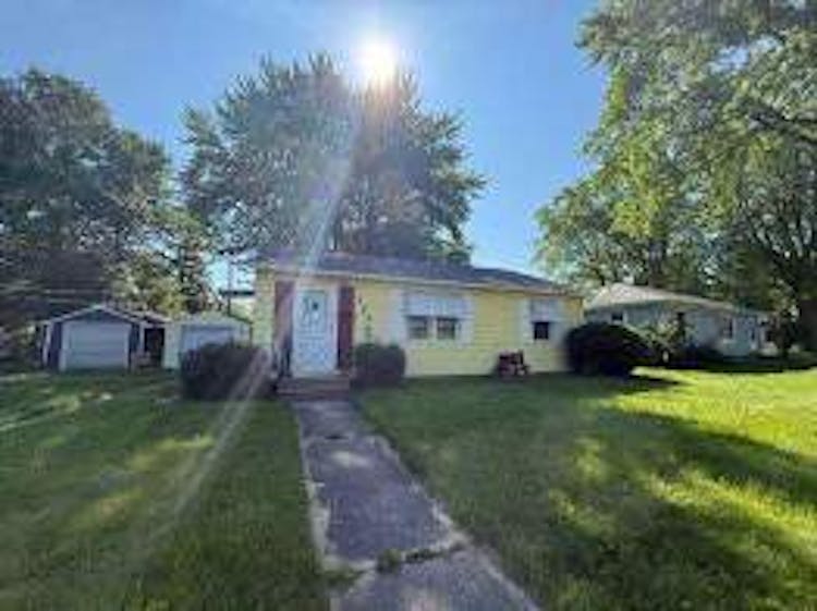 604 Edgewood Ave Albert Lea, MN 56007, Freeborn County