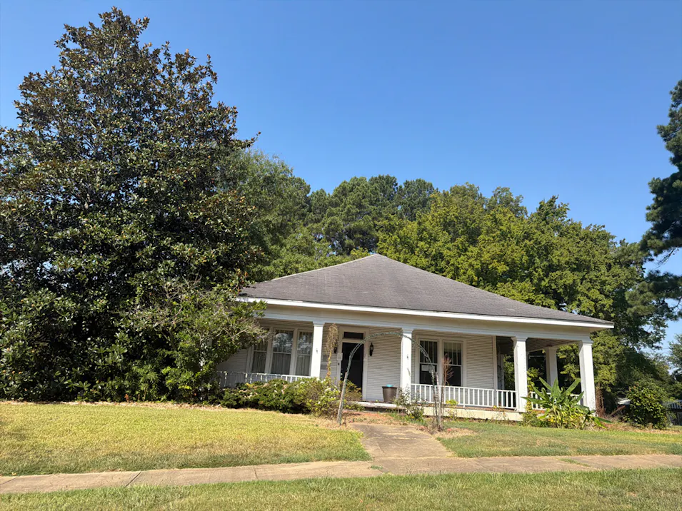 485 S Columbus Ave Louisville, MS 39339, Winston County