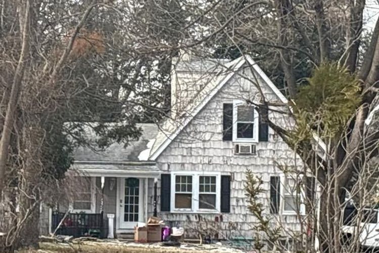 44 Lynwood Avenue Franklin Park, NJ 08823, Somerset County