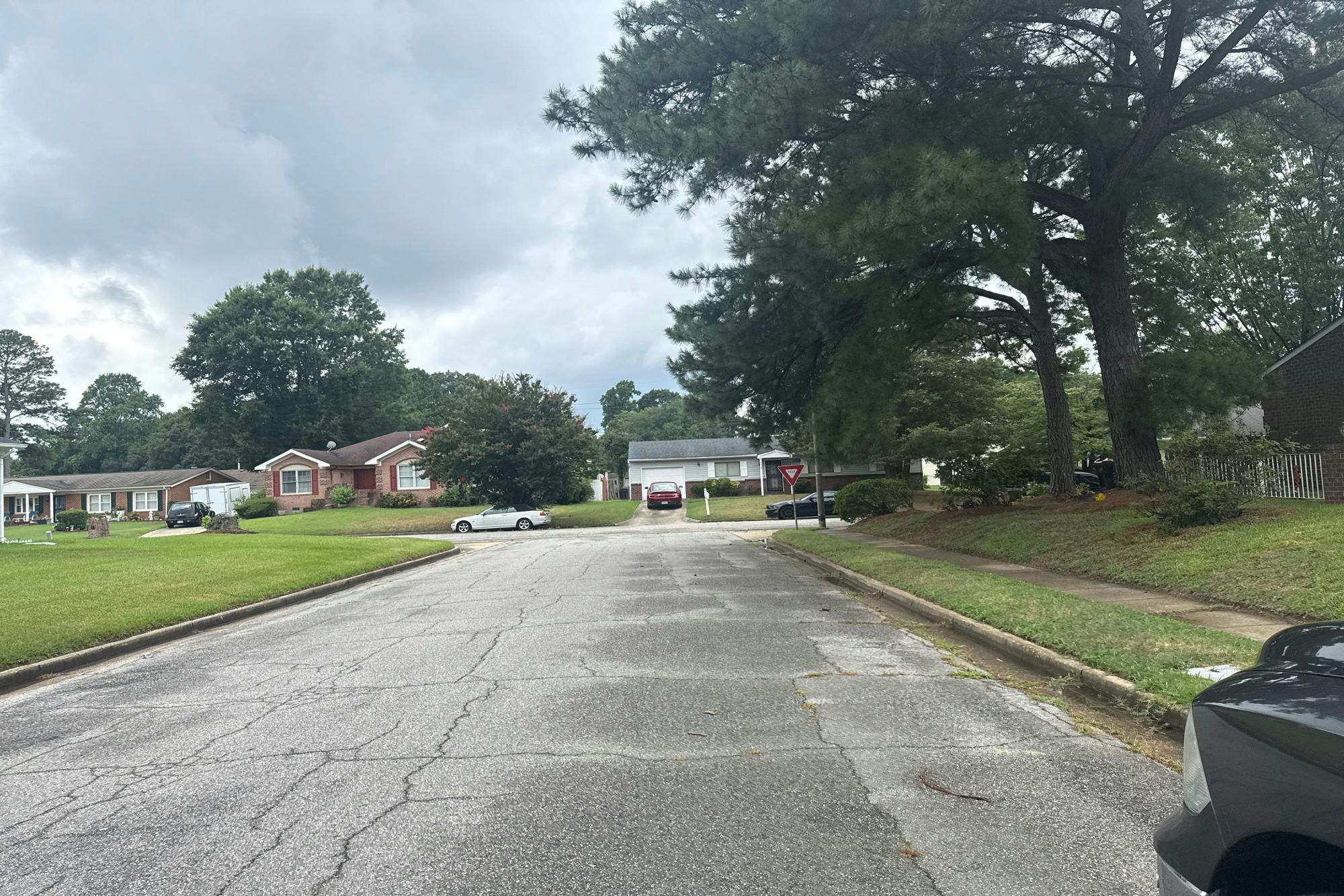 Doris Ave, Chesapeake, VA 23324