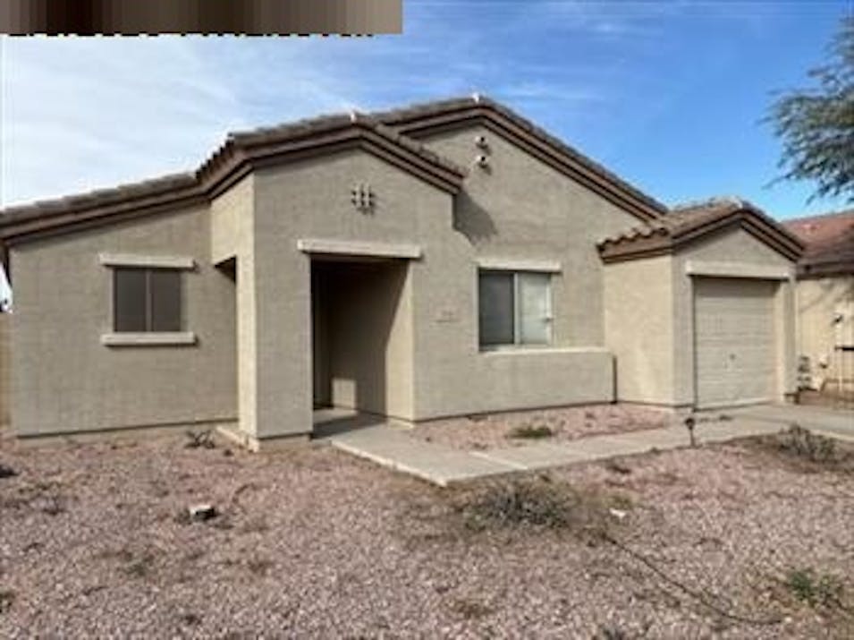 7118 S 37th Glen Phoenix, AZ 85041, Maricopa County