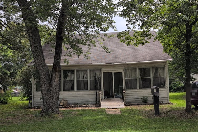 205 Maxine St East Prairie, MO 63845, Mississippi County