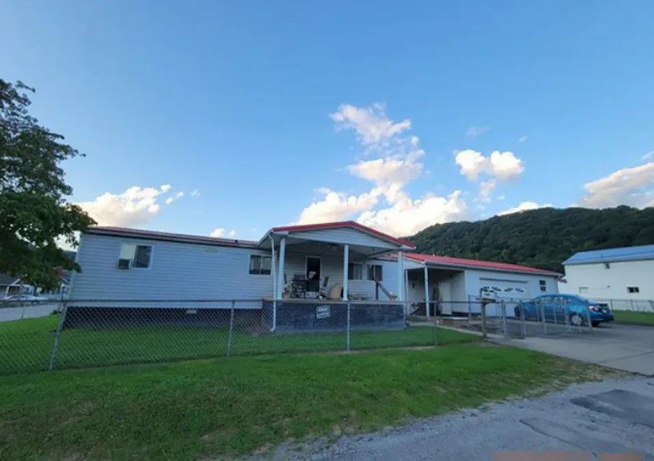 201 Marshall Ave Charleston, WV 25306, Kanawha County