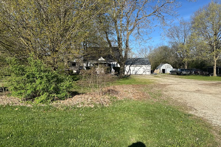 4455 N Genesee Rd Flint, MI 48506, Genesee County