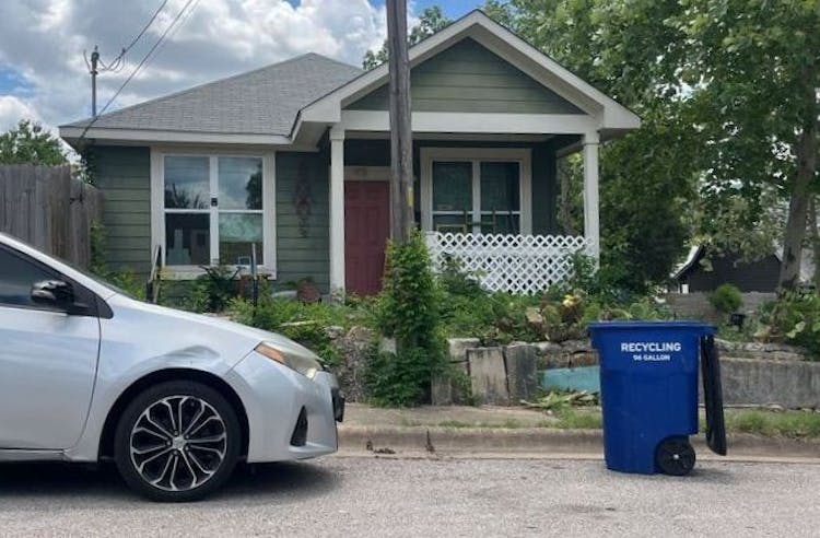 911 Olive Street Austin, TX 78702, Travis County