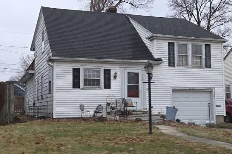 319 W Fleming Ave Fort Wayne, IN 46807, Allen County