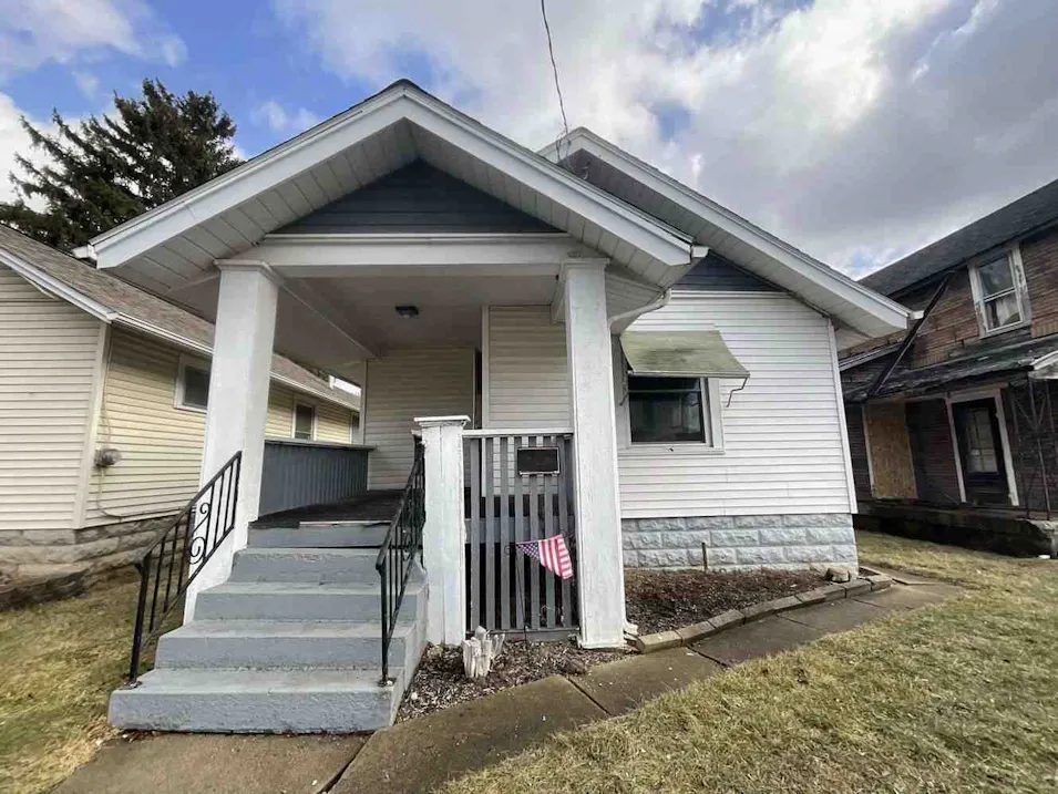 586 Henry St Marion, OH 43302, Marion County