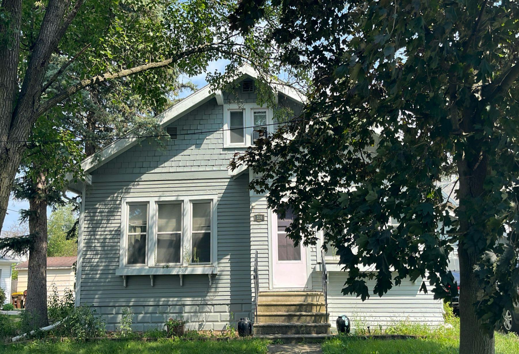 East Ave, Montpelier, OH 43543