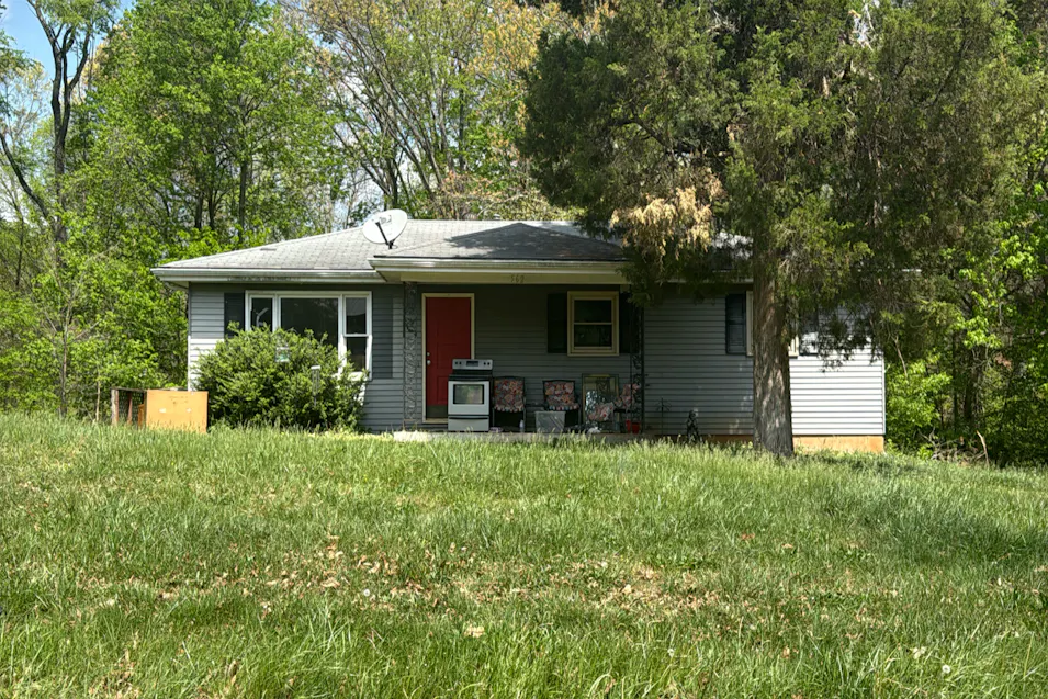 562 Poplar St NE New Salisbury, IN 47161, Harrison County