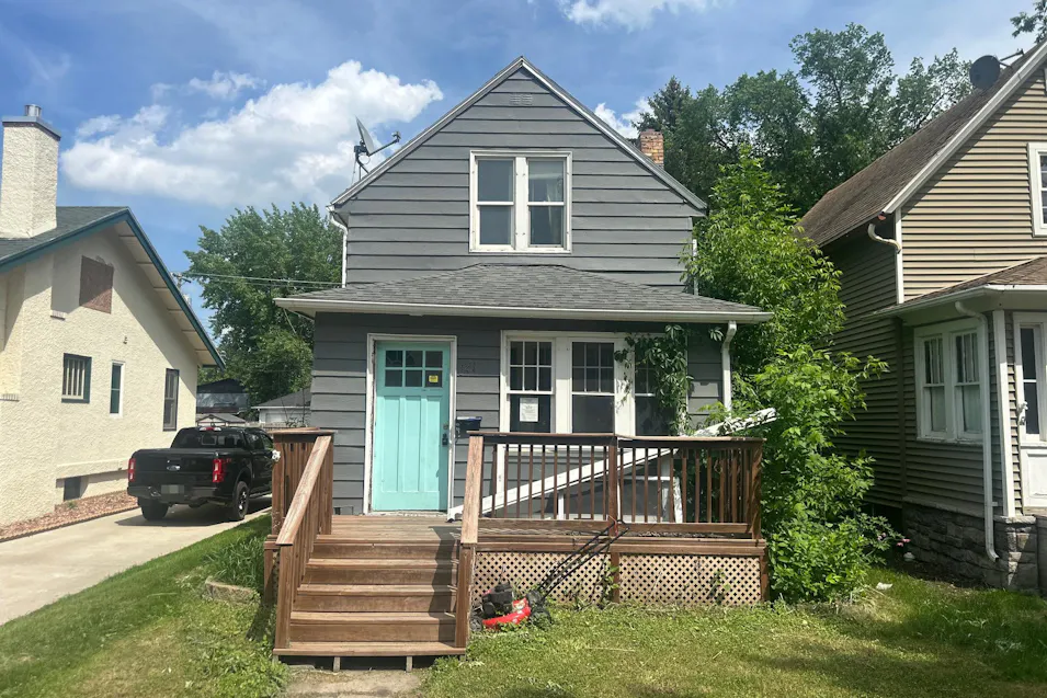 121 Chestnut St Grand Forks, ND 58201, Grand Forks County