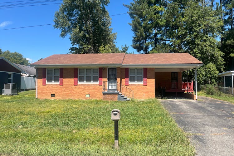 404 Ann Street Paris, TN 38242, Henry County