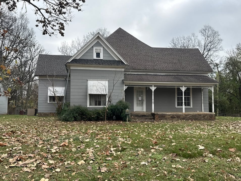 209 S Hill St Clarksville, AR 72830, Johnson County