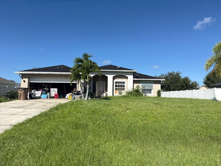 2610 SW 1st Ave Cape Coral, FL 33914, Lee County