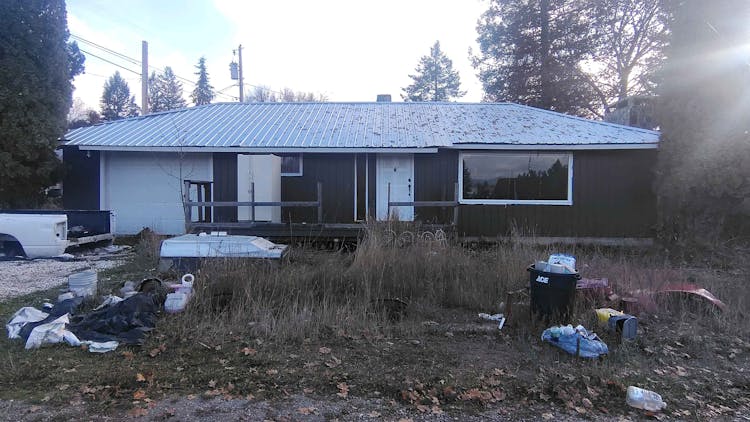 327 W 5th Street Newport, WA 99156, Pend Oreille County