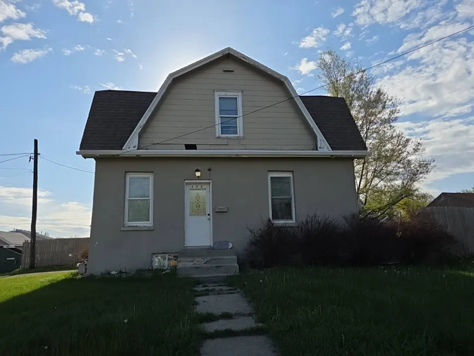 602 N Lewis Avenue Sioux Falls, SD 57103, Minnehaha County