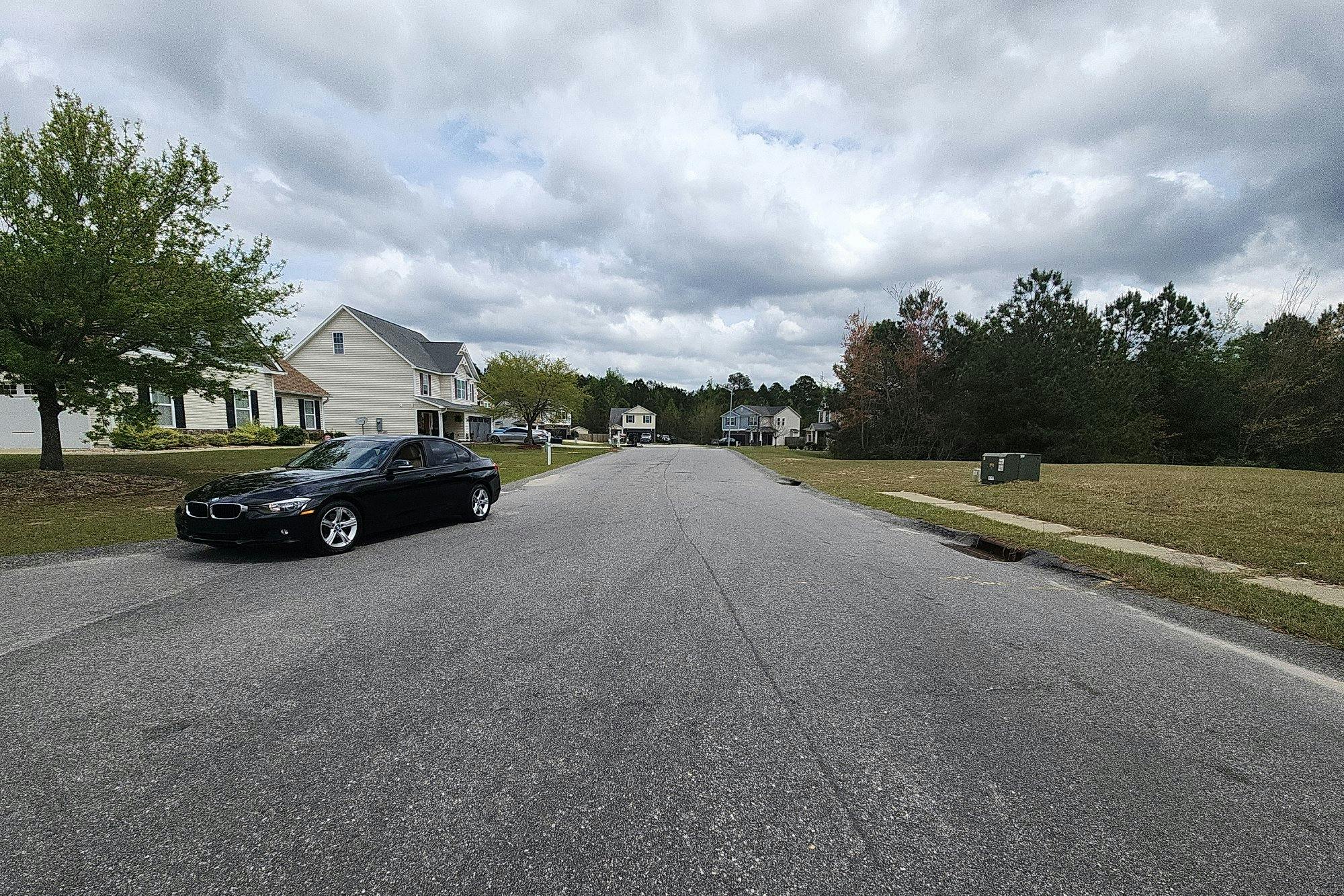 Spinnaker Dr, Hope Mills, NC 28348