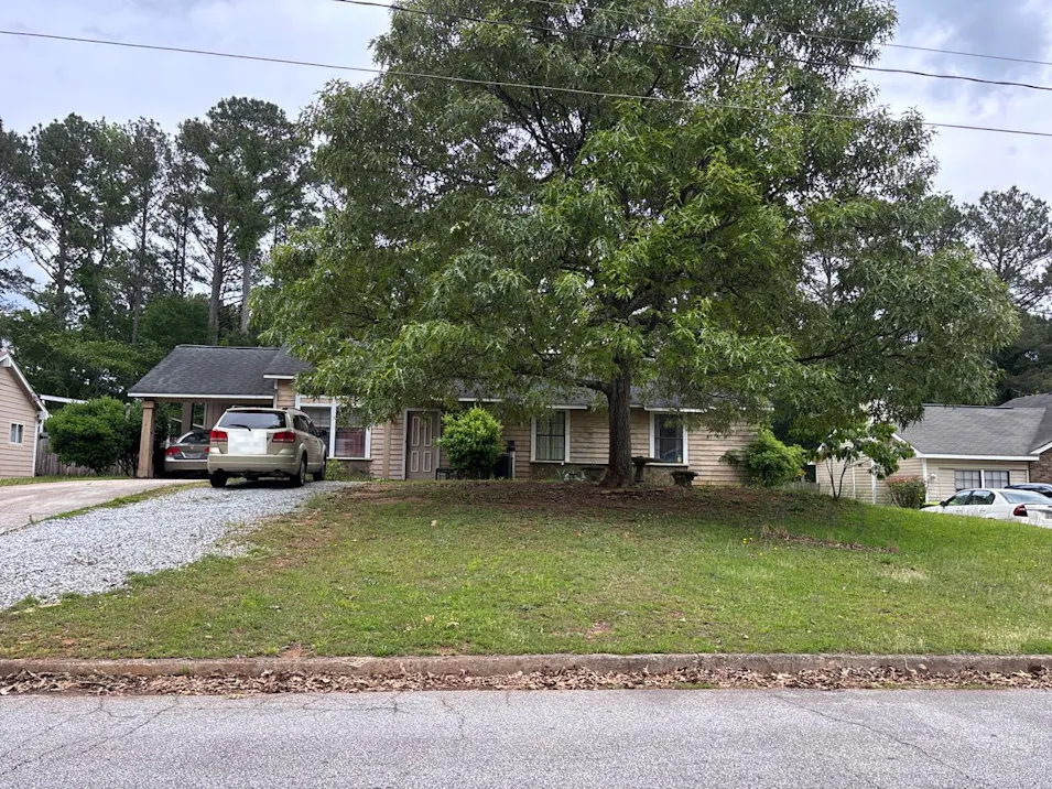 7768 Chase Woods Drive Jonesboro, GA 30236, Clayton County