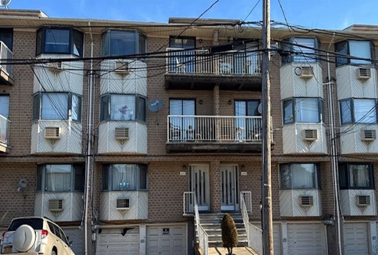 1093 East 72nd Street Brooklyn, NY 11234, Kings County