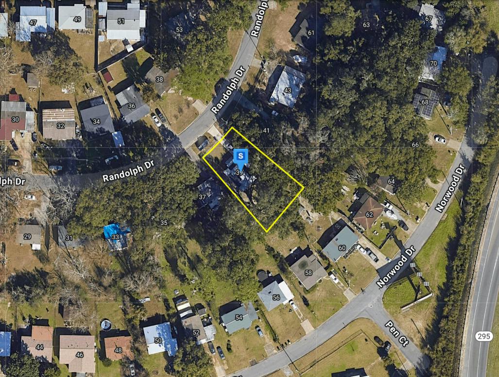 Randolph Dr, Pensacola, FL 32506