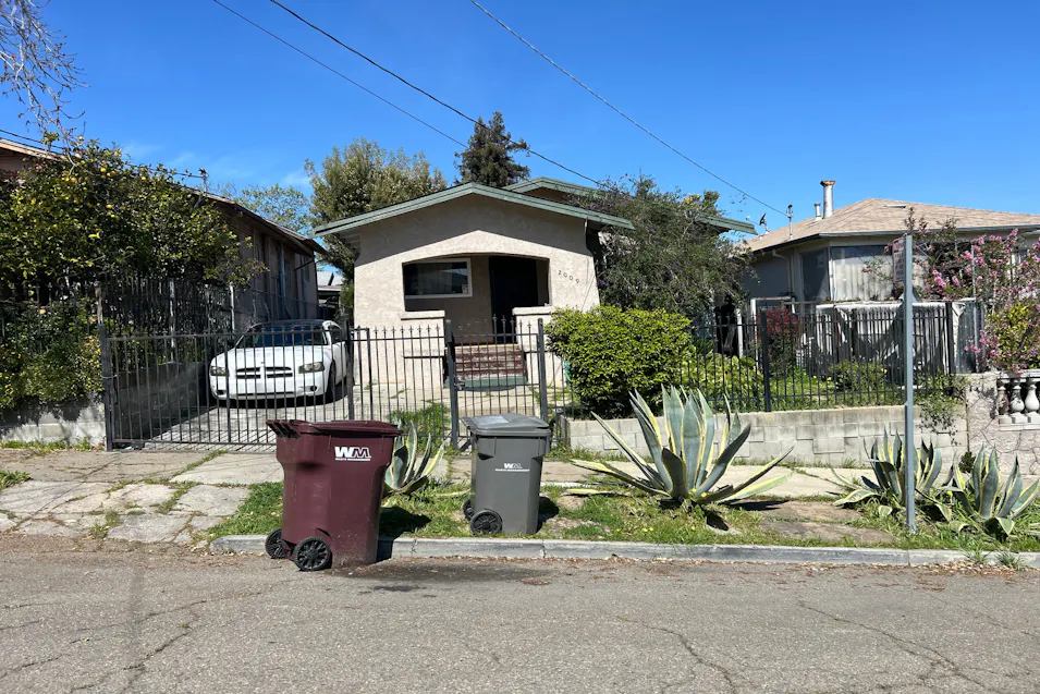 2009 18th Ave Oakland, CA 94606, Alameda County