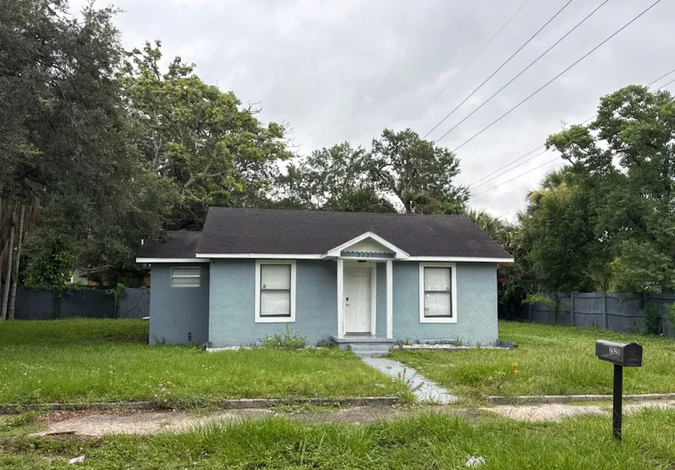 2020e Powhatan Ave Tampa, FL 33610, Hillsborough County
