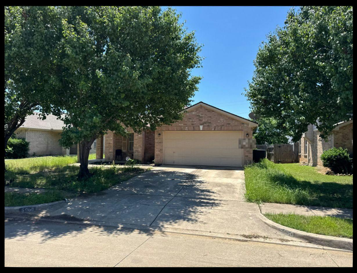 Mckaskle Dr, Fort Worth, TX 76119
