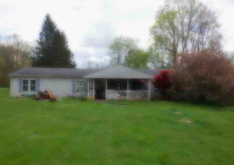 11352 Parkman Rd Garrettsville, OH 44231, Geauga County