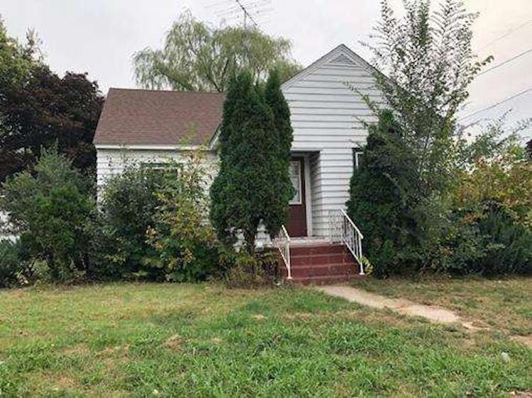 102 10th Ave N Waite Park, MN 56387, Stearns County