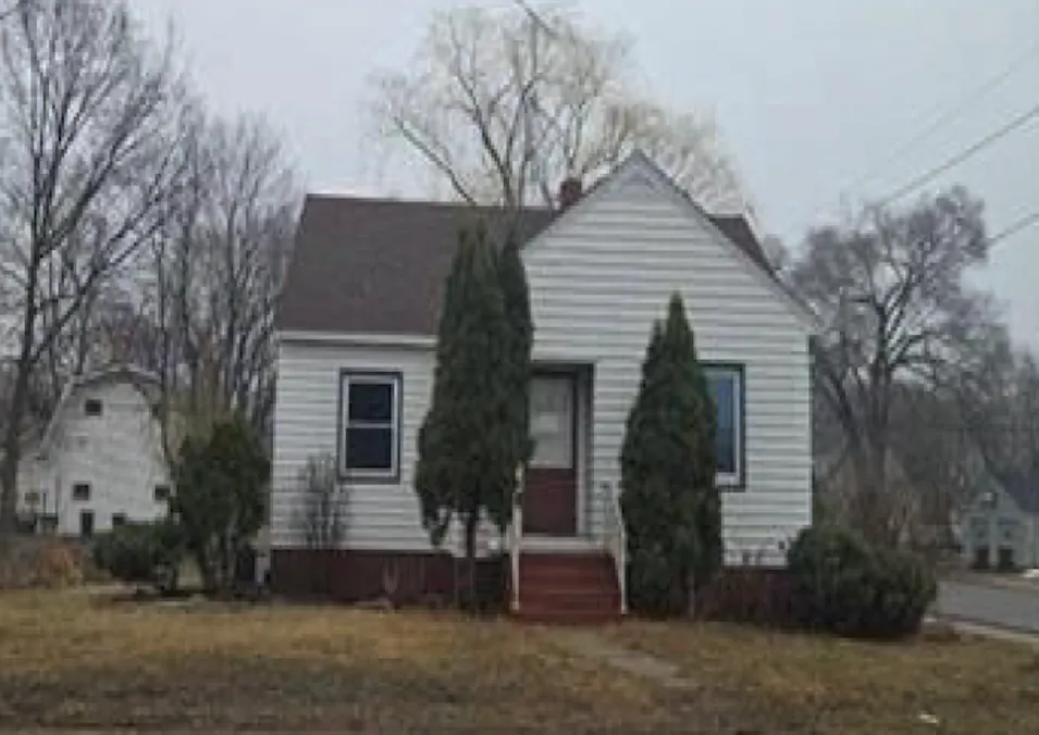 102 10th Ave N Waite Park, MN 56387, Stearns County