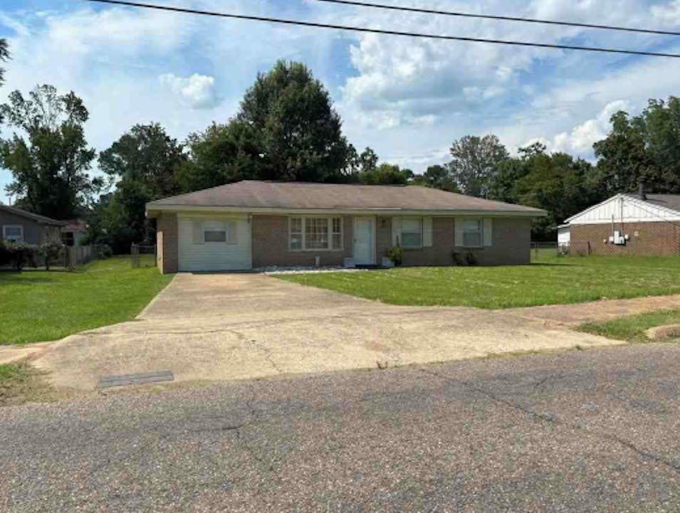 2206 Old Orrville Road Selma, AL 36701, Dallas County