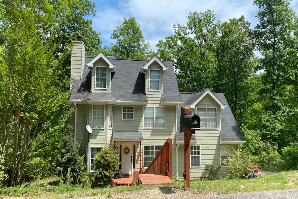 210 Shelterwood Pinson, AL 35126, Blount County