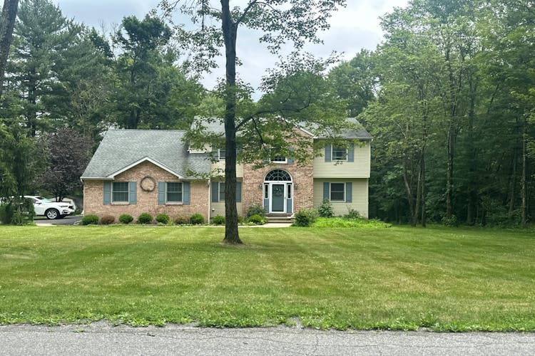 204 Pearson Ln Saylorsburg, PA 18353, Monroe County