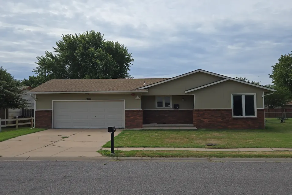 1301 E 27th Ave. Hutchinson, KS 67502, Reno County