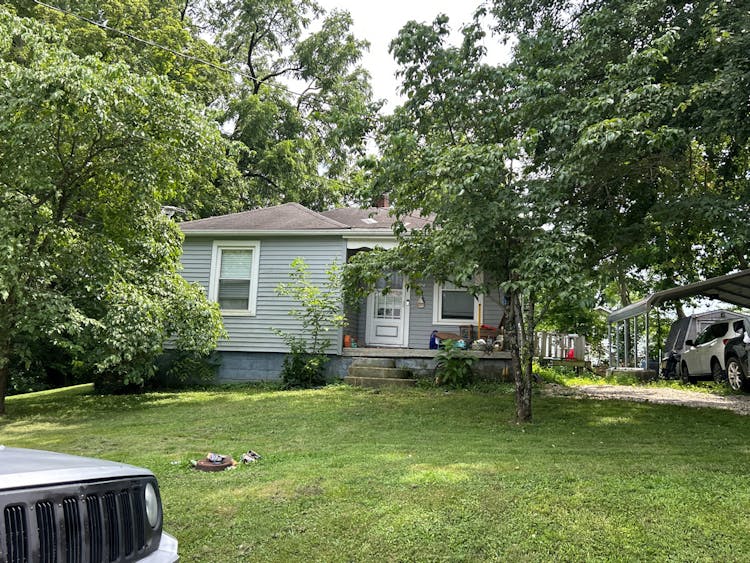 217 Monon Dr Paoli, IN 47454, Orange County