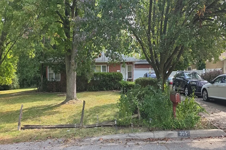 305 S Clubview Dr Ypsilanti, MI 48197-7471, Washtenaw County