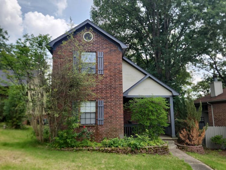 9 Forest Cir Little Rock, AR 72211, Pulaski County