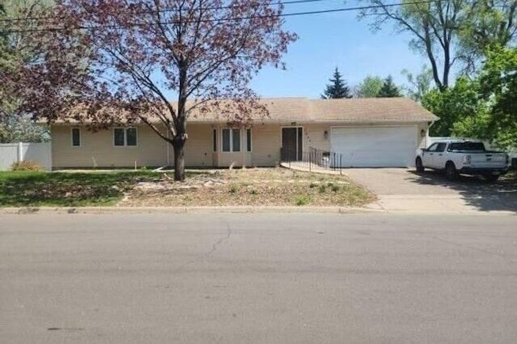 1064 Felix Street West Saint Paul, MN 55118, Dakota County