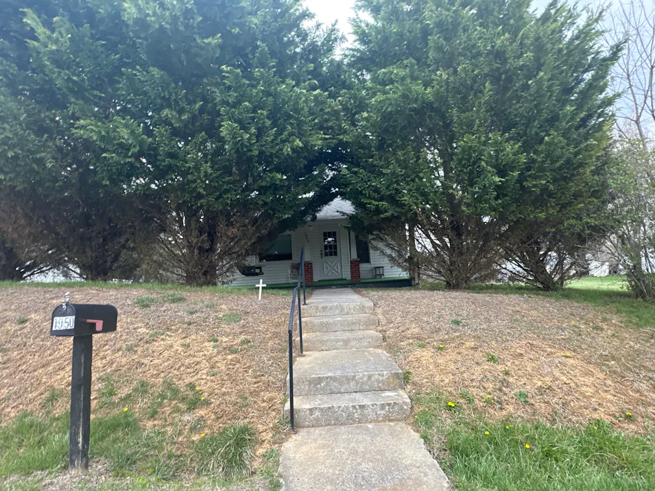 1950 Snider Lane Pulaksi, VA 24301, Pulaski County